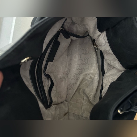 Black Leather Tote Bag with Gold Accents - Picture 8 of 12